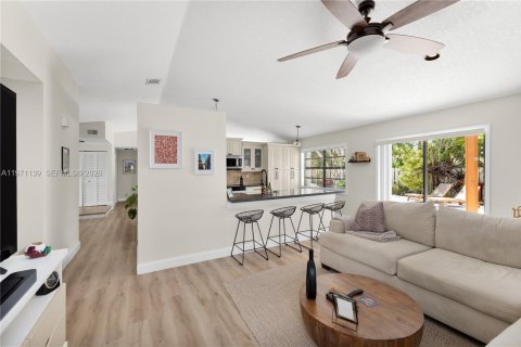 Купить виллу или дом в Дейви, Флорида 4 спальни, 177.26м2, № 2033016 - фото 13