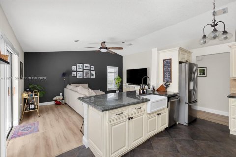 Купить виллу или дом в Дейви, Флорида 4 спальни, 177.26м2, № 2033016 - фото 17