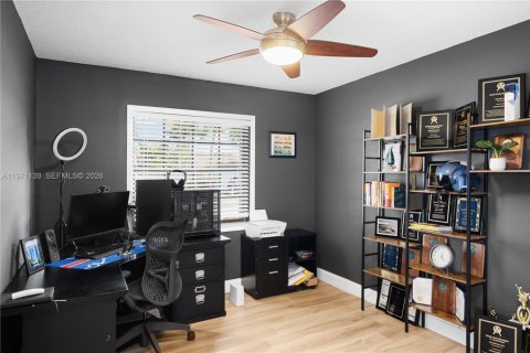 Купить виллу или дом в Дейви, Флорида 4 спальни, 177.26м2, № 2033016 - фото 28