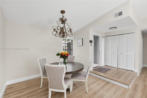 Купить виллу или дом в Дейви, Флорида 4 спальни, 177.26м2, № 2033016 - фото 11