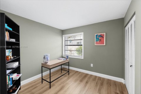 Купить виллу или дом в Дейви, Флорида 4 спальни, 177.26м2, № 2033016 - фото 26