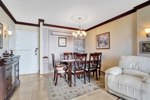 Condo in Hollywood, Florida, 1 bedroom  № 1702593 - photo 19