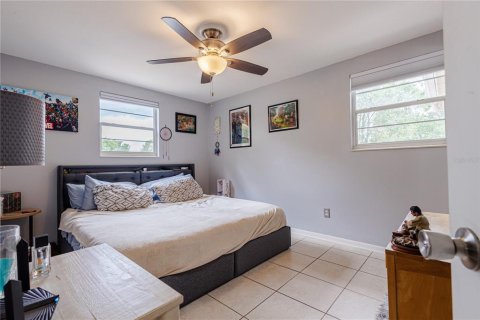 House in Spring Hill, Florida 2 bedrooms, 81.75 sq.m. № 1793650 - photo 11