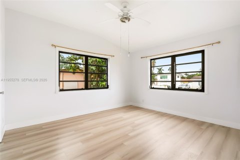 Купить виллу или дом в Лейк-Уорт, Флорида 4 спальни, 168.43м2, № 2010896 - фото 14