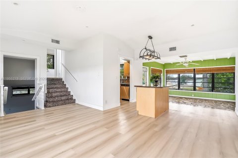 Купить виллу или дом в Лейк-Уорт, Флорида 4 спальни, 168.43м2, № 2010896 - фото 13