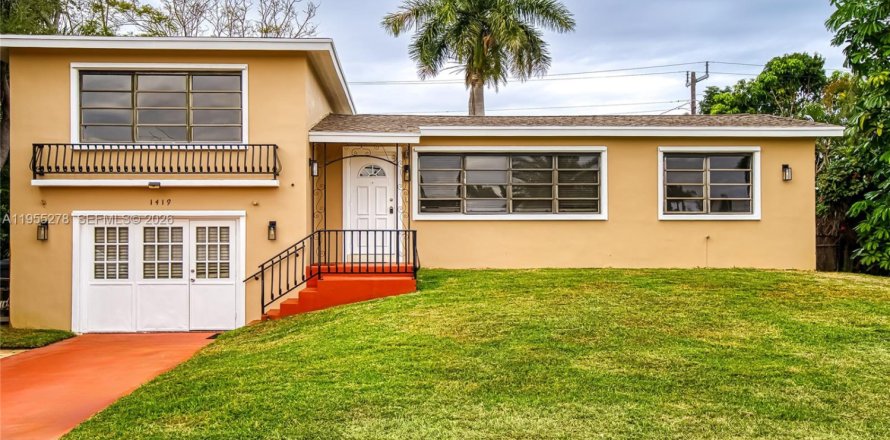 Дом в Лейк-Уорт, Флорида 4 спальни, 168.43м2 № 2010896