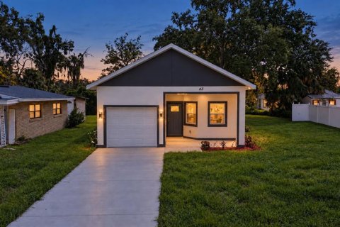 Casa en venta en Orlando, Florida, 3 dormitorios, 107.21 m2 № 2386511 - foto 2
