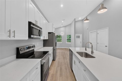 Casa en venta en Orlando, Florida, 3 dormitorios, 107.21 m2 № 2386511 - foto 16