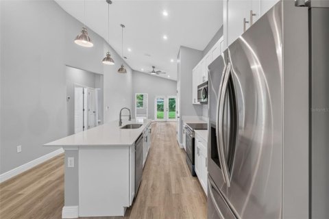 Casa en venta en Orlando, Florida, 3 dormitorios, 107.21 m2 № 2386511 - foto 12