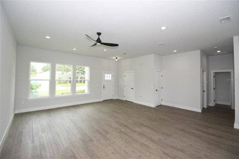 Casa en alquiler en Palm Coast, Florida, 4 dormitorios, 191.56 m2 № 1910498 - foto 4