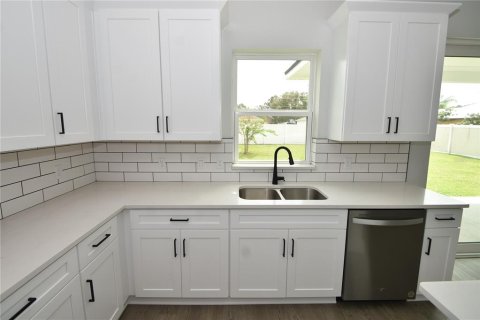 Casa en alquiler en Palm Coast, Florida, 4 dormitorios, 191.56 m2 № 1910498 - foto 16