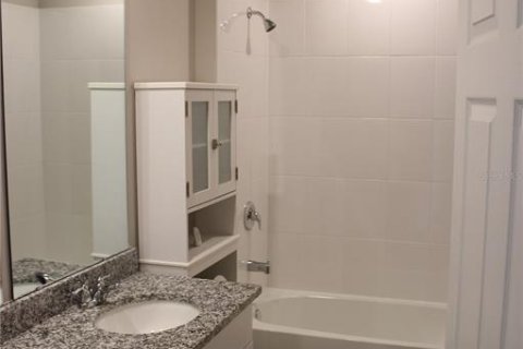 Снять в аренду виллу или дом в Уинтер-Хейвен, Флорида 8 комнат, 171.78м2, № 1839014 - фото 8