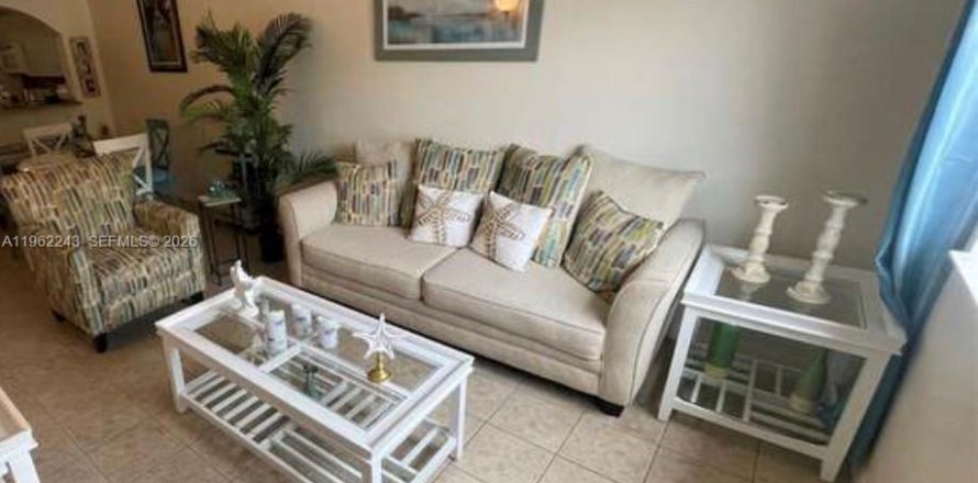 Кондоминиум с 2 спальнями в Хомстед, Флорида № 2024858