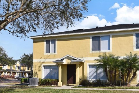 Townhouse in Riverview, Florida 3 bedrooms, 130.81 sq.m. № 1515069 - photo 5
