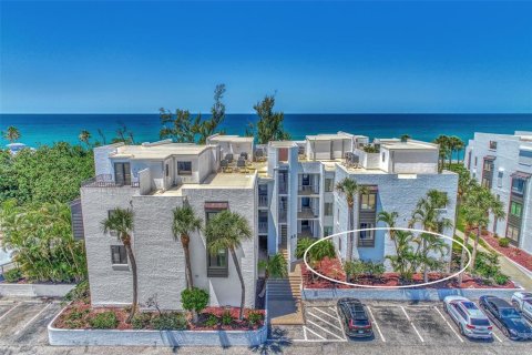 Condo in Englewood, Florida, 2 bedrooms  № 1555474 - photo 2