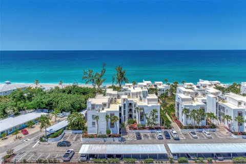 Condo in Englewood, Florida, 2 bedrooms  № 1555474 - photo 3