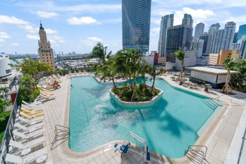 Condominio en venta en Miami, Florida, 1 dormitorio № 1862695 - foto 1