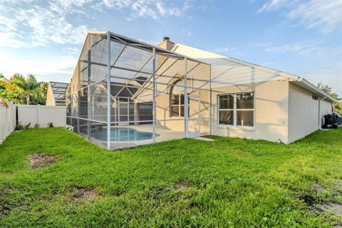Casa en venta en Orlando, Florida, 3 dormitorios, 159.7 m2 № 1918711 - foto 16