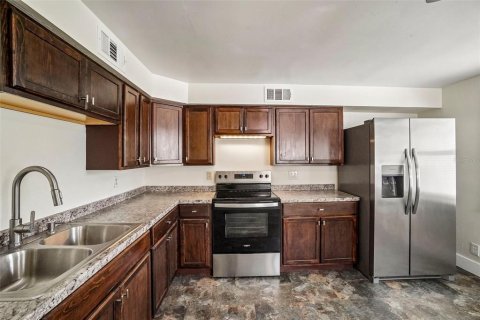 Casa en venta en Tampa, Florida, 3 dormitorios, 133.59 m2 № 2287702 - foto 3