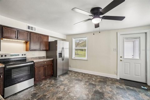 Casa en venta en Tampa, Florida, 3 dormitorios, 133.59 m2 № 2287702 - foto 5