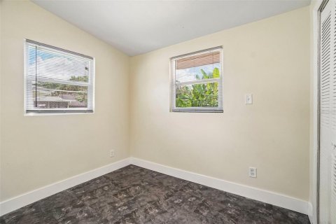 Casa en venta en Tampa, Florida, 3 dormitorios, 133.59 m2 № 2287702 - foto 27