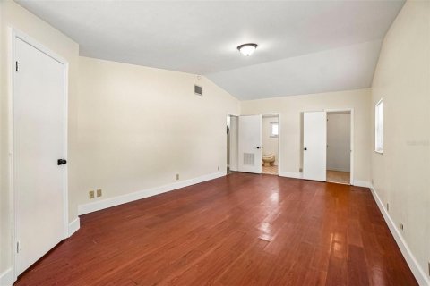 Casa en venta en Tampa, Florida, 3 dormitorios, 133.59 m2 № 2287702 - foto 15