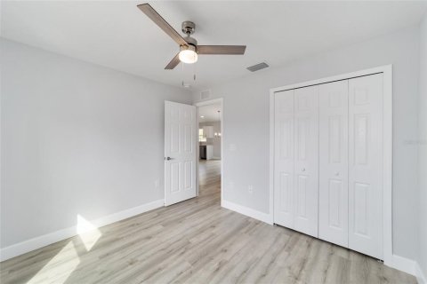 House in Ocala, Florida 3 bedrooms, 104.7 sq.m. № 1435944 - photo 27