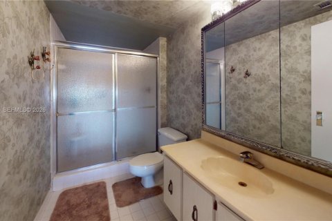 Condominio en venta en Hallandale Beach, Florida, 2 dormitorios, 130.06 m2 № 2036304 - foto 20