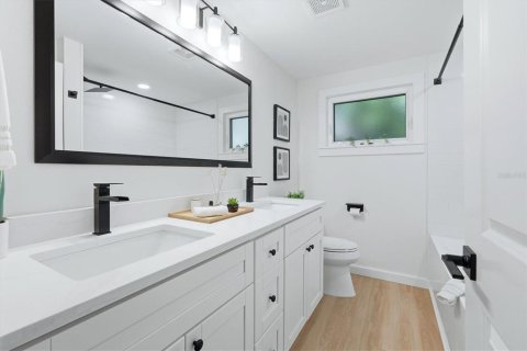 Casa en venta en Venice, Florida, 3 dormitorios, 170.94 m2 № 2388099 - foto 24