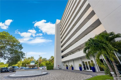 Copropriété à louer à North Bay Village, Floride: 1 chambre, 60.94 m2 № 2389662 - photo 20