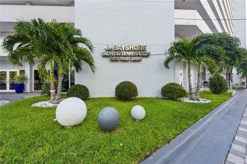 Copropriété à louer à North Bay Village, Floride: 1 chambre, 60.94 m2 № 2389662 - photo 19