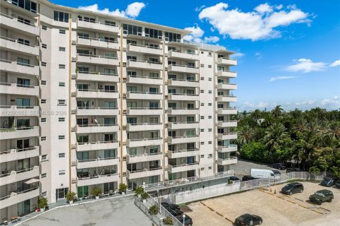 Copropriété à louer à North Bay Village, Floride: 1 chambre, 60.94 m2 № 2389662 - photo 21