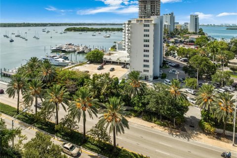 Copropriété à louer à North Bay Village, Floride: 1 chambre, 60.94 m2 № 2389662 - photo 7