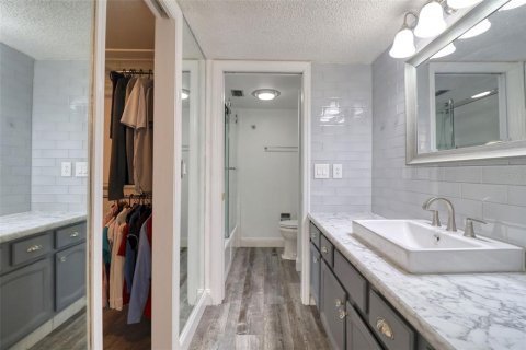Condo in Clearwater, Florida, 2 bedrooms  № 1602881 - photo 21
