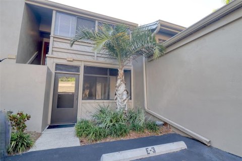 Condo in Clearwater, Florida, 2 bedrooms  № 1602881 - photo 2