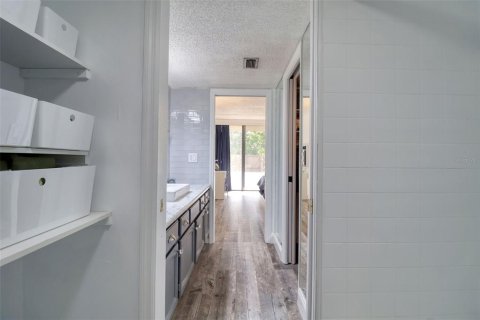 Condo in Clearwater, Florida, 2 bedrooms  № 1602881 - photo 25