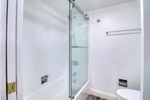 Condo in Clearwater, Florida, 2 bedrooms  № 1602881 - photo 24
