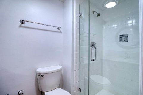 Condo in Clearwater, Florida, 2 bedrooms  № 1602881 - photo 30