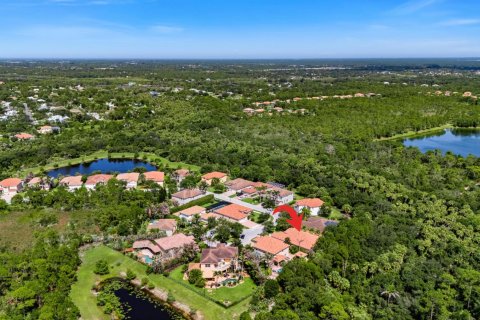 Купить виллу или дом в Палм Сити, Флорида 3 комнаты, 319.21м2, № 2190283 - фото 19
