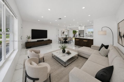 Villa ou maison à vendre à Miami, Floride: 3 chambres, 115.94 m2 № 2315946 - photo 13
