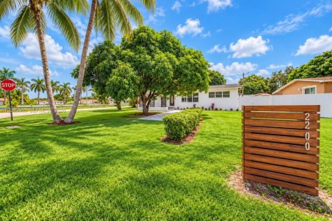 Villa ou maison à vendre à Miami, Floride: 3 chambres, 115.94 m2 № 2315946 - photo 4