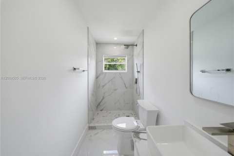 Villa ou maison à vendre à Miami, Floride: 3 chambres, 115.94 m2 № 2315946 - photo 21