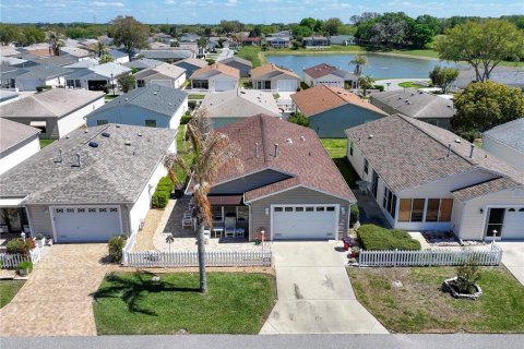 House in The Villages, Florida 2 bedrooms, 107.77 sq.m. № 2214771 - photo 23