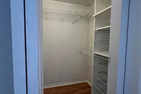 Copropriété à louer à Sarasota, Floride: 3 chambres, 147.53 m2 № 2167081 - photo 12