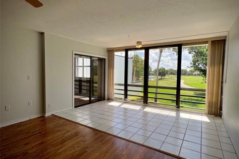 Copropriété à louer à Sarasota, Floride: 3 chambres, 147.53 m2 № 2167081 - photo 15