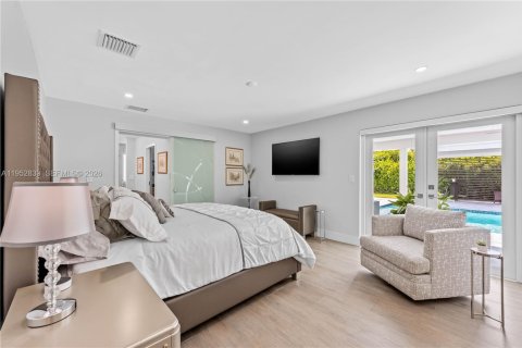 Villa ou maison à vendre à Palmetto Bay, Floride: 4 chambres, 224.08 m2 № 2009367 - photo 15