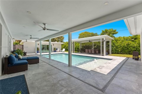 Villa ou maison à vendre à Palmetto Bay, Floride: 4 chambres, 224.08 m2 № 2009367 - photo 24