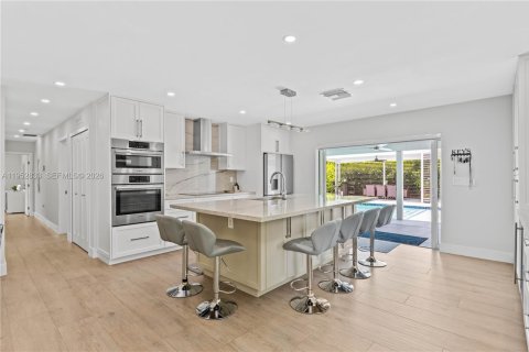 Villa ou maison à vendre à Palmetto Bay, Floride: 4 chambres, 224.08 m2 № 2009367 - photo 11