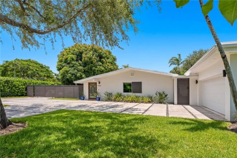 Villa ou maison à vendre à Palmetto Bay, Floride: 4 chambres, 224.08 m2 № 2009367 - photo 2