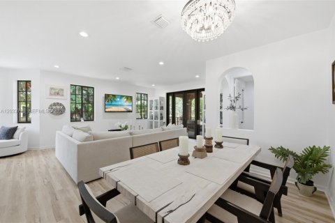 Condo in Weston, Florida, 4 bedrooms № 2263191 - photo 13